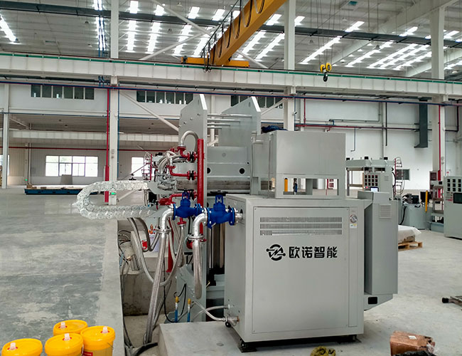 碳纤维制品成型控温模温机如何选型