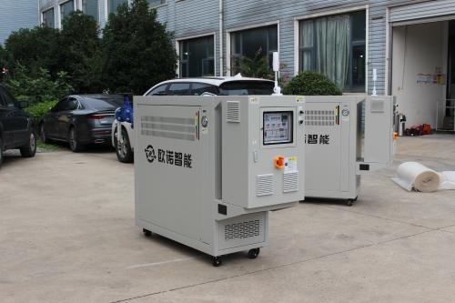 石英砂提纯用什么设备？双锥干燥机及油温机助力